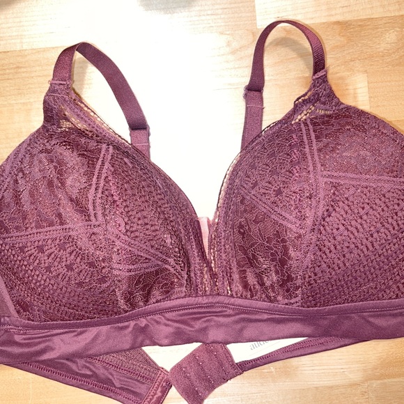 Lightly lined Bralett wireless bra - Picture 2 of 5